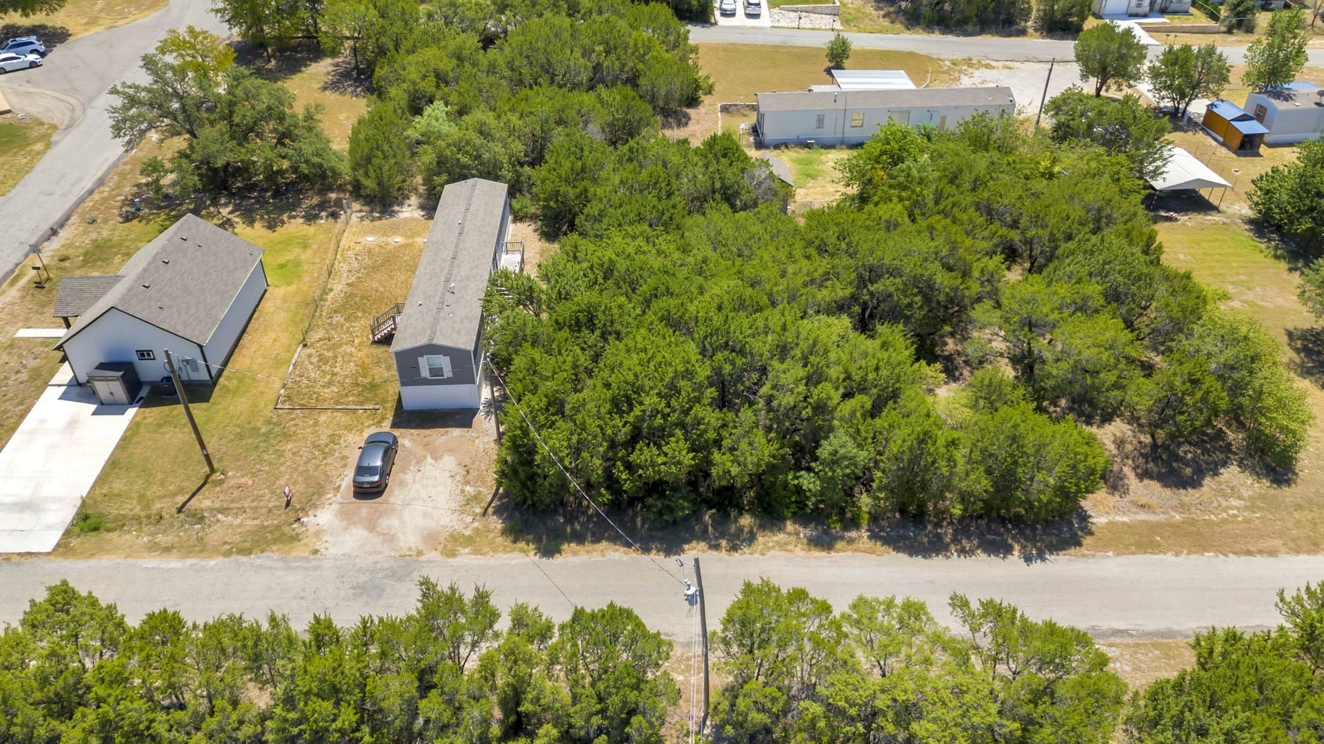 0.03 acres in Hood County - photo 11