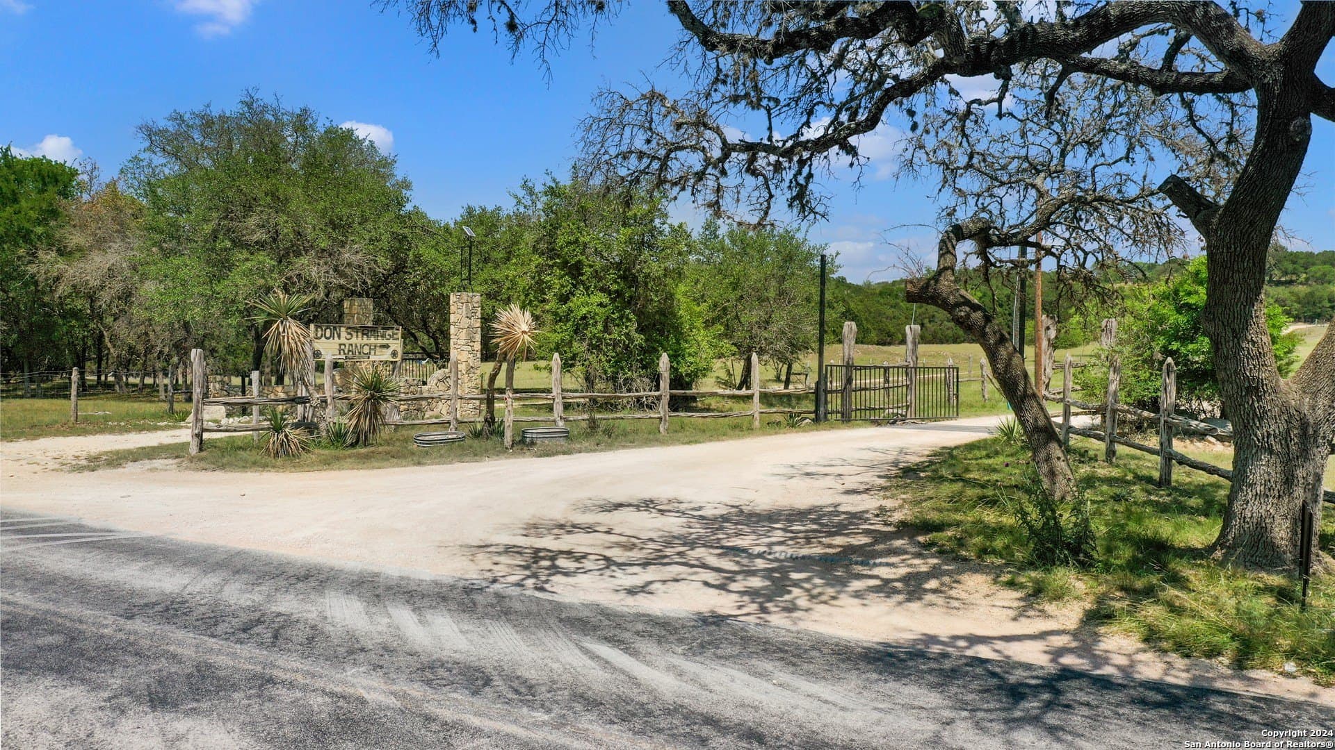 81.3 acres in Kendall County