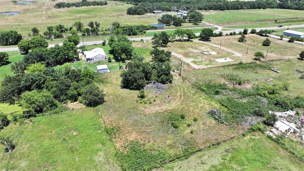 1.57 acres in Montague County
