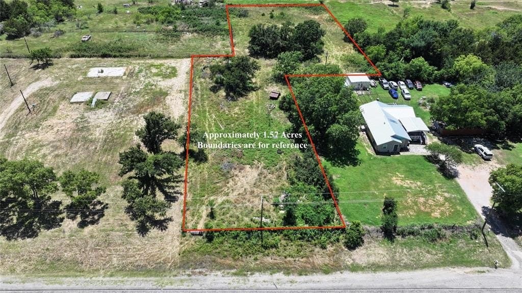 1.57 acres in Montague County gallery image 2