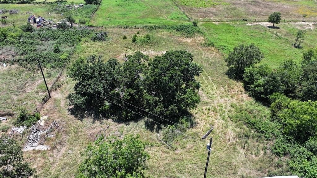 1.57 acres in Montague County gallery image 4