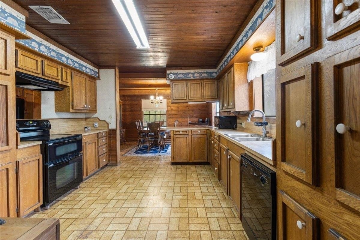 12.49 acres in Morris County - photo 27