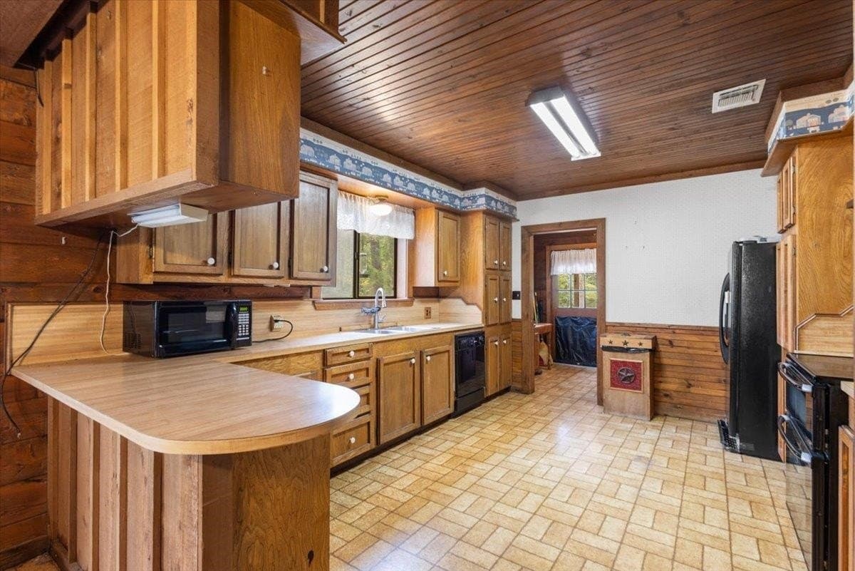 12.49 acres in Morris County - photo 25