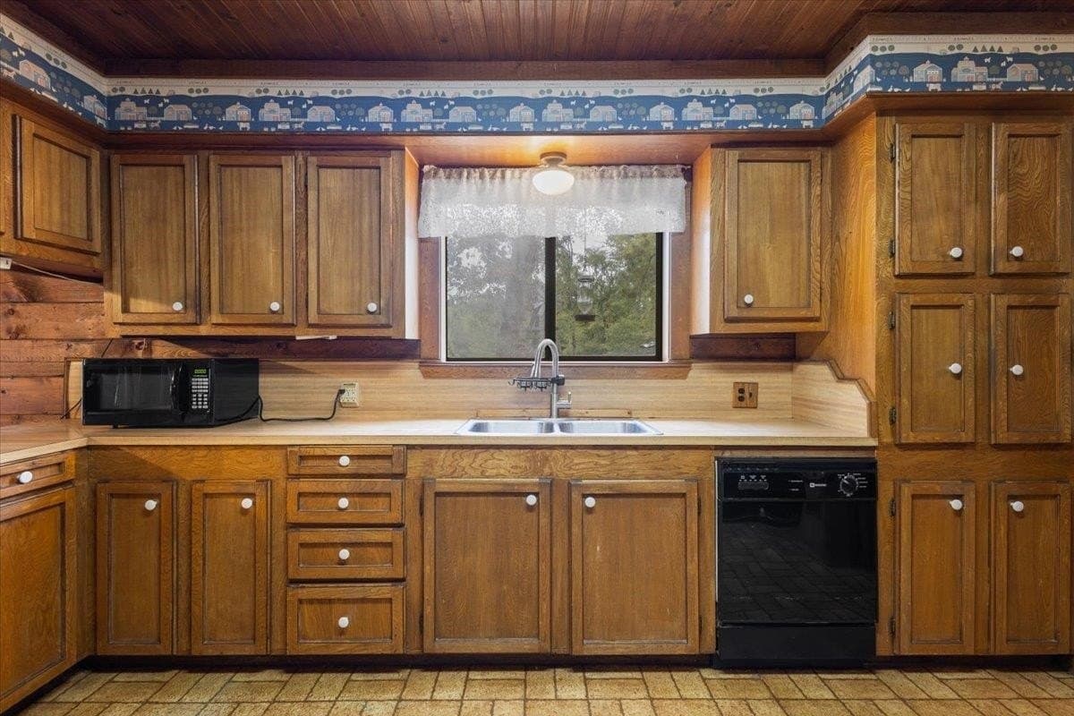 12.49 acres in Morris County - photo 26