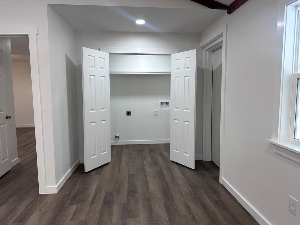 5.59 acres in Henderson County featured view