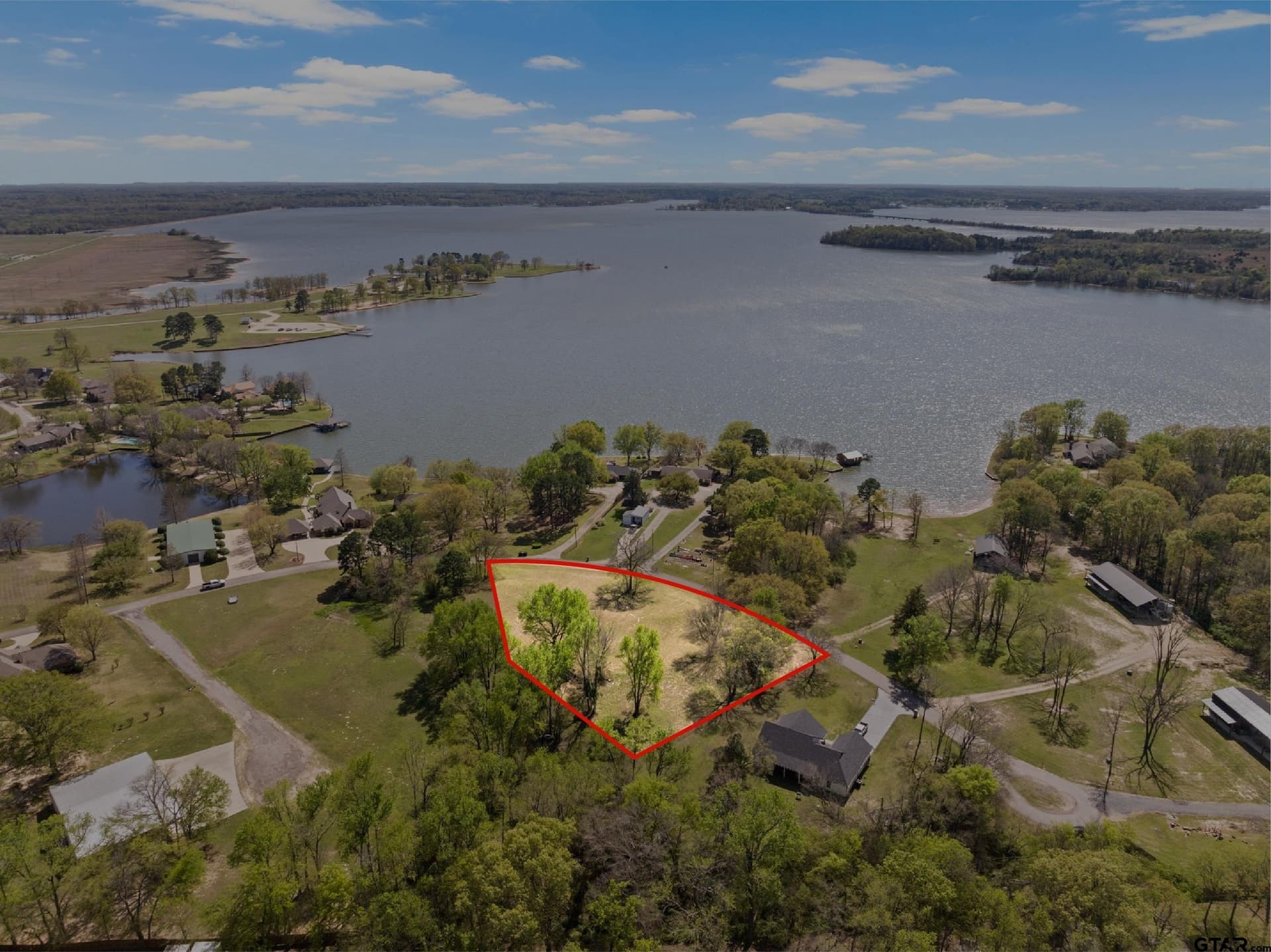 0.94 acres in Titus County