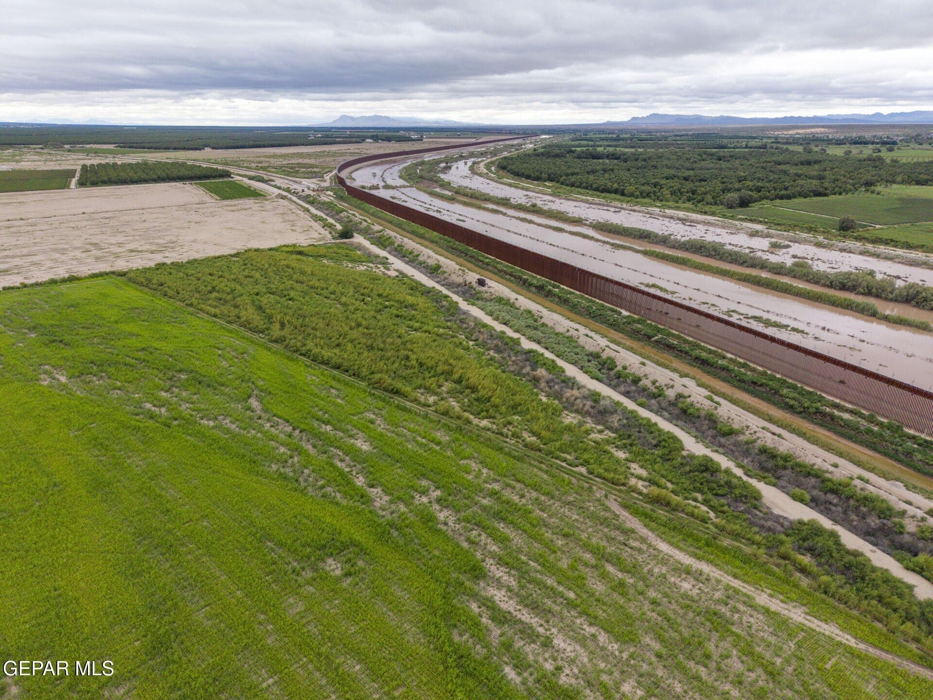 4.38 acres in El Paso County - photo 14