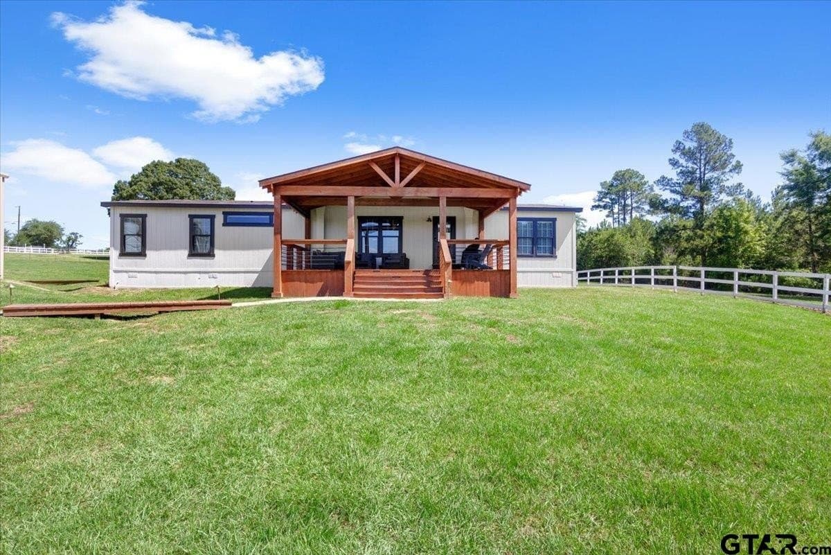 18.17 acres in Smith County - photo 24