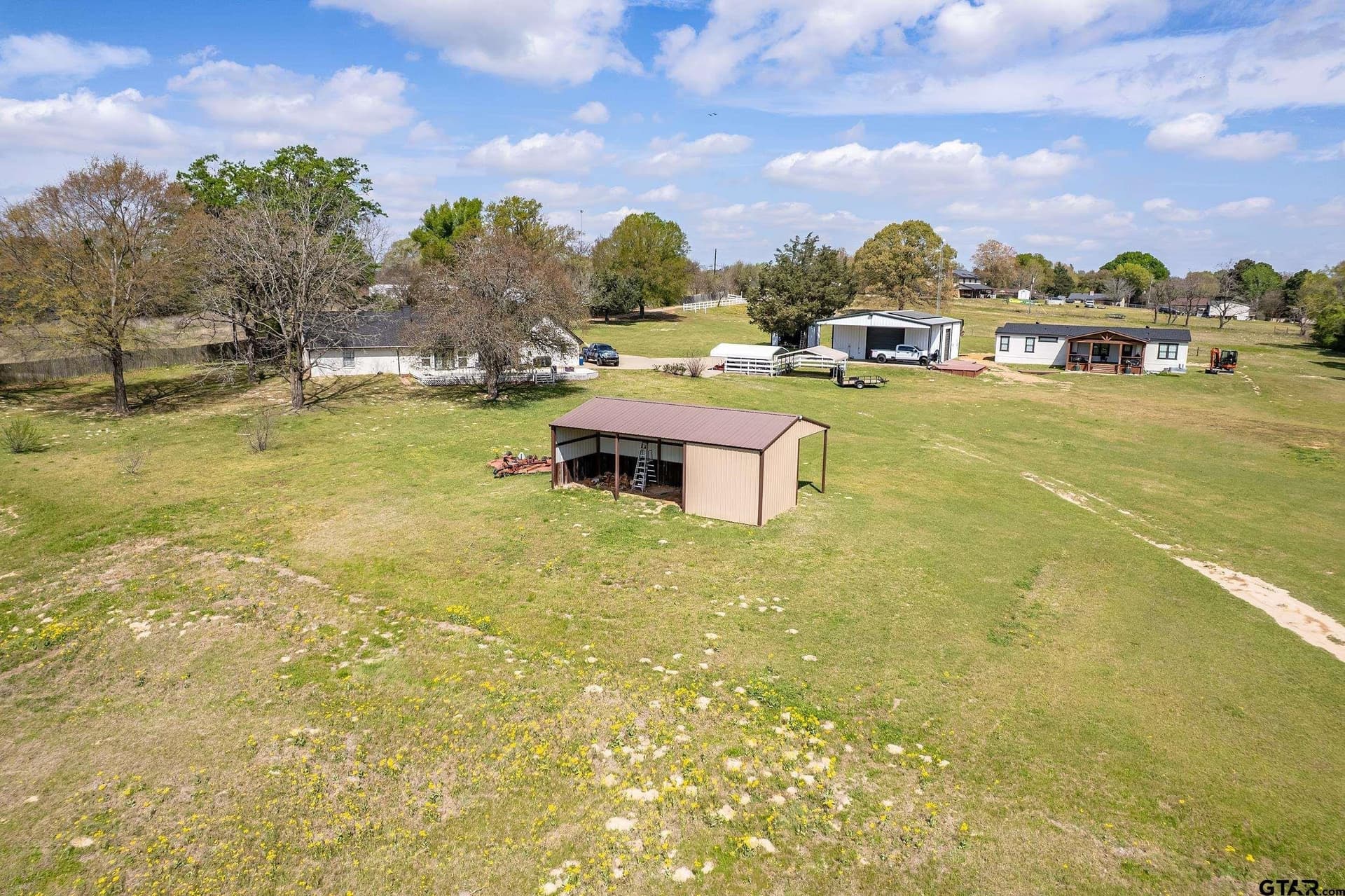 18.17 acres in Smith County featured view