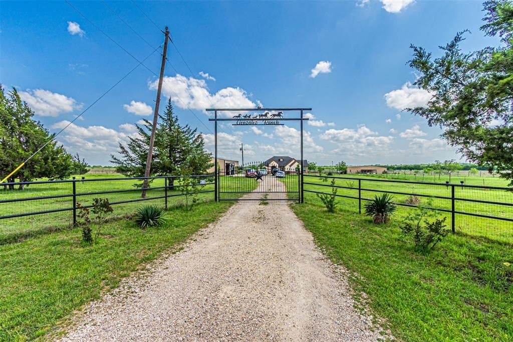 10.06 acres in Johnson County