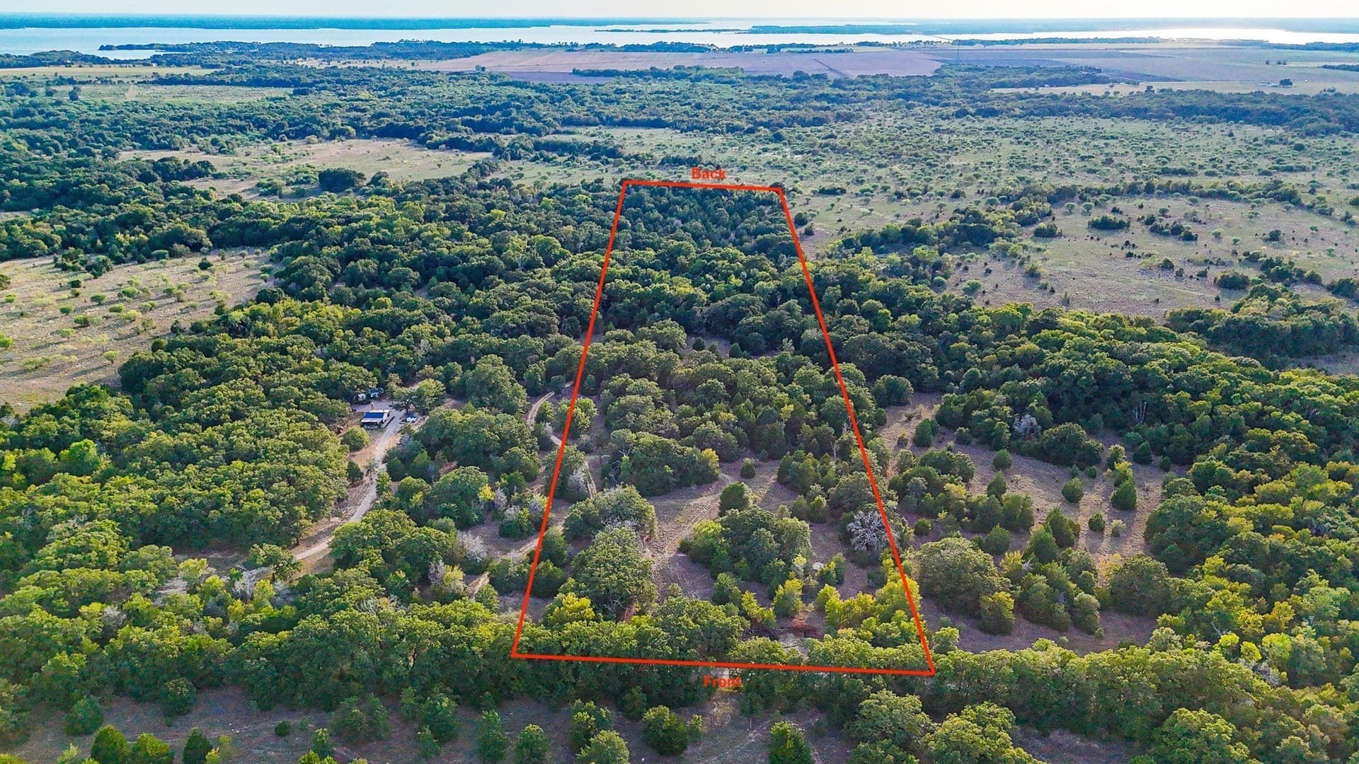 13.11 acres in Navarro County