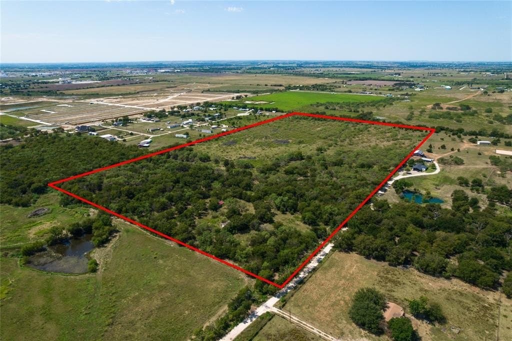 40 acres in Johnson County