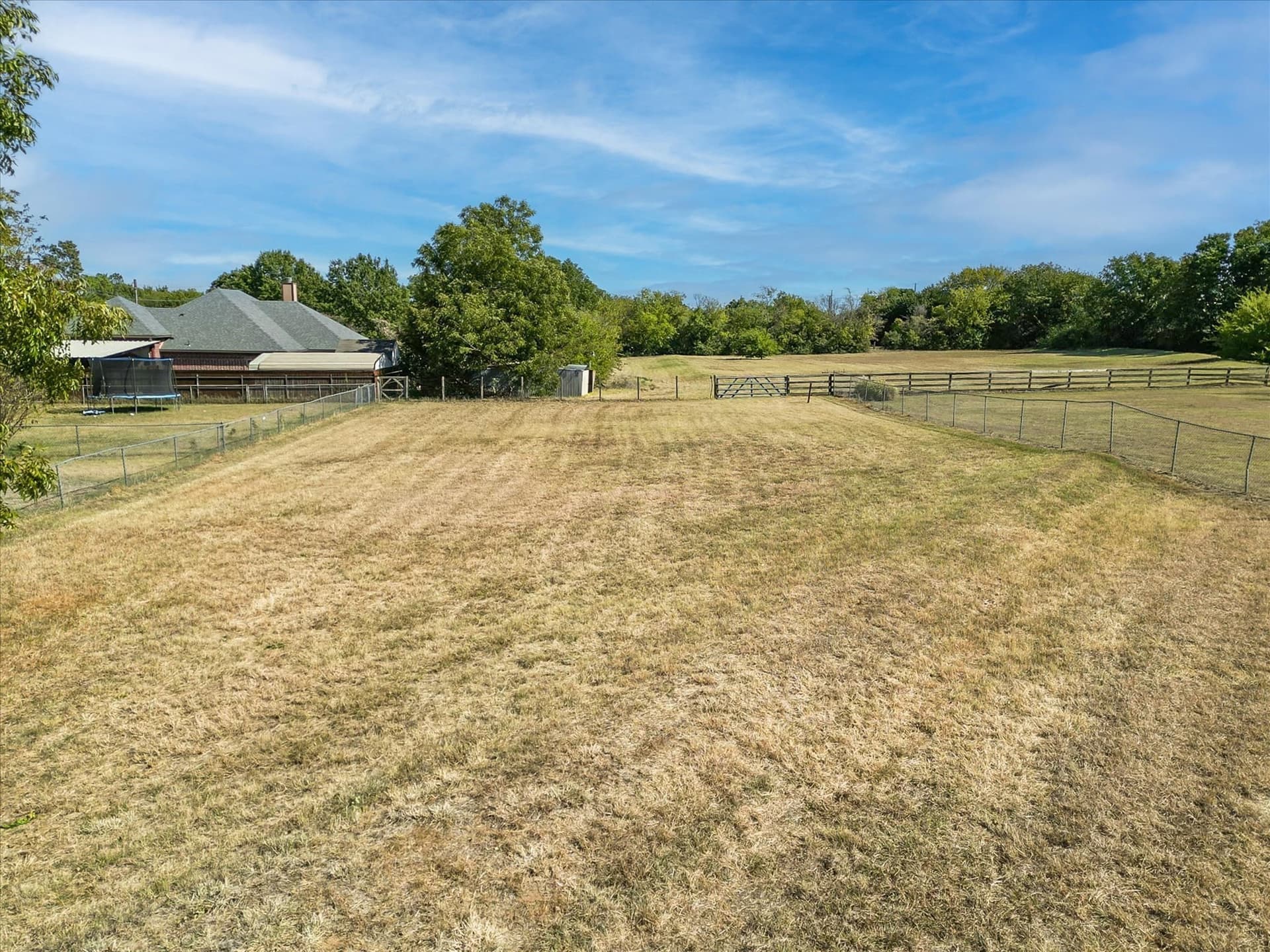 2.61 acres in Denton County gallery image 3