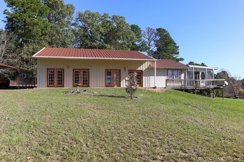 50.96 acres in Wood County