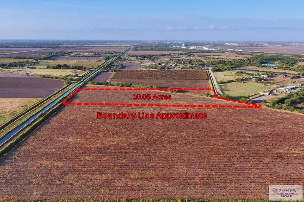 10.05 acres in CAMERON County gallery image 2