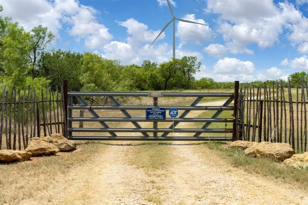 191.5 acres in Callahan County gallery image 2