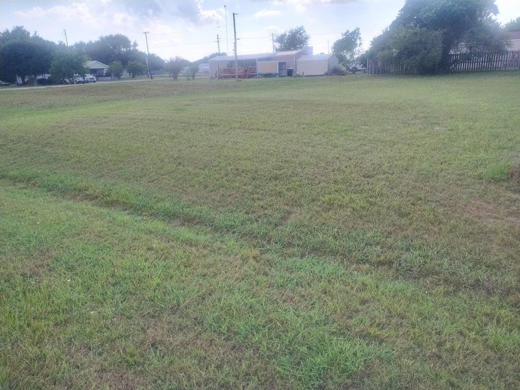 0.18 acres in Palacios Area County gallery image 2