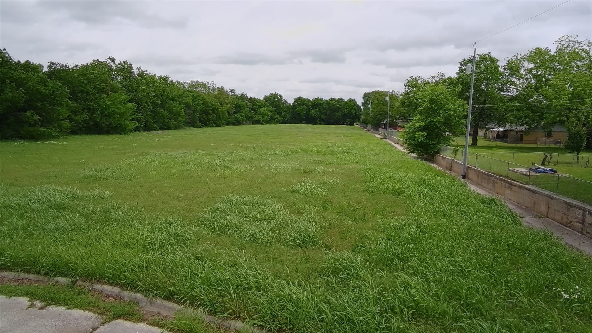 1.53 acres in Montague County - photo 10
