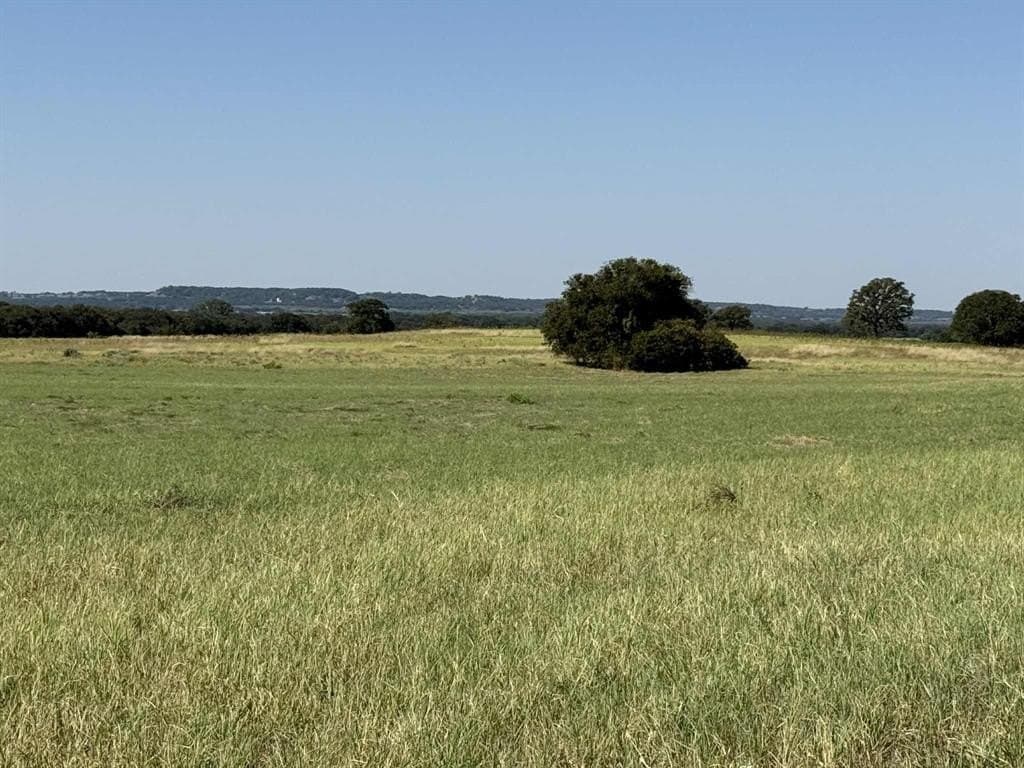 50 acres in Comanche County