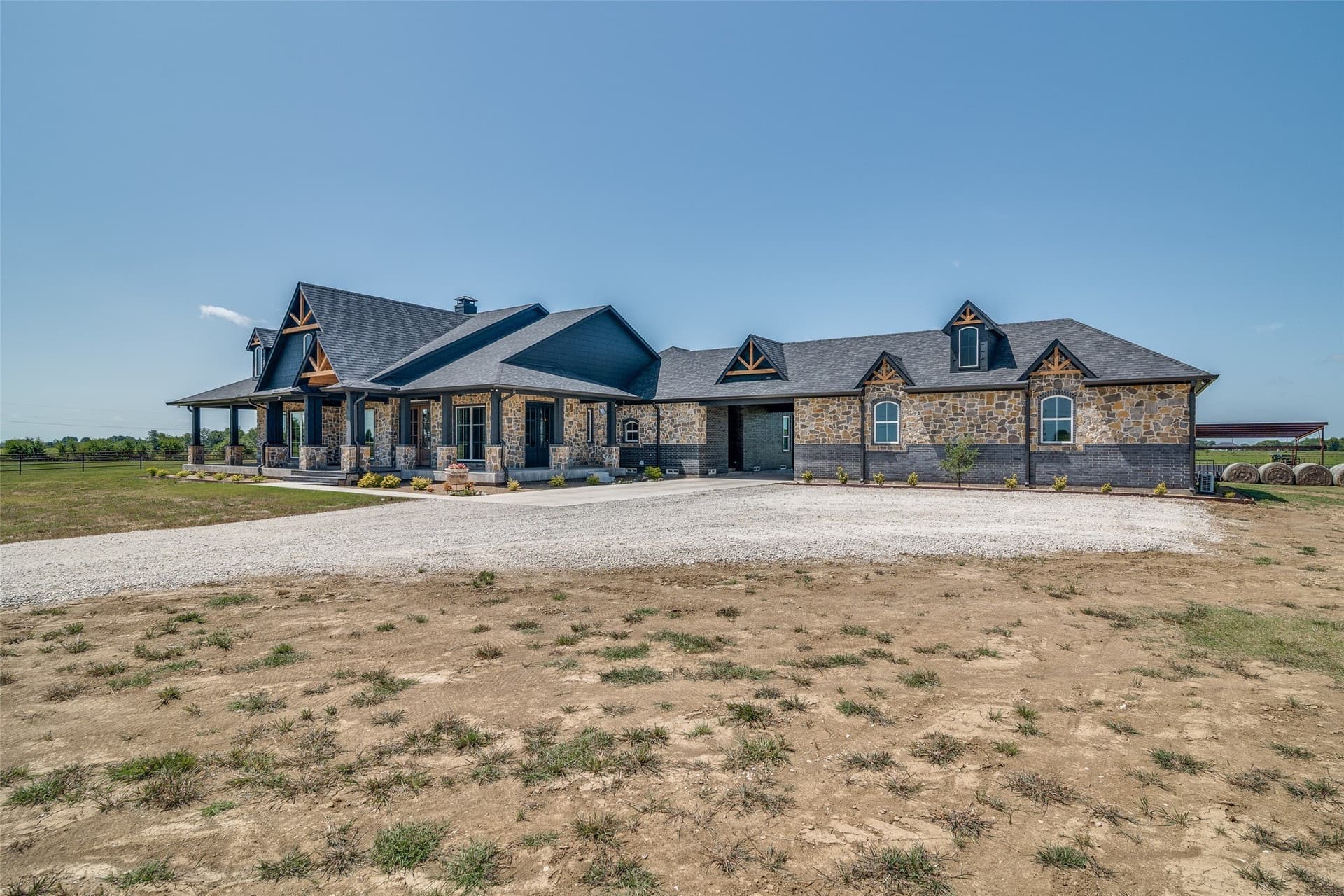 10 acres in Van Zandt County gallery image 2