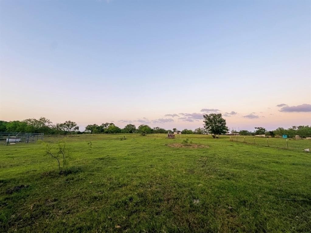 9.39 acres in Navarro County featured view