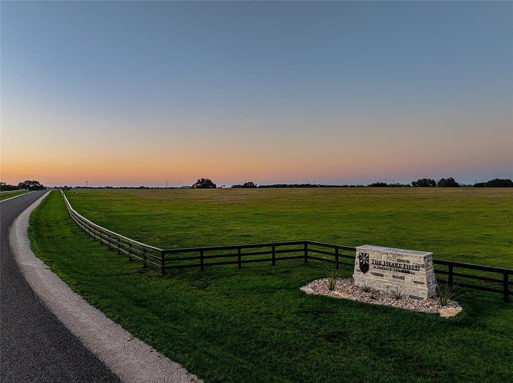 8.2 acres in Fayette County - photo 11