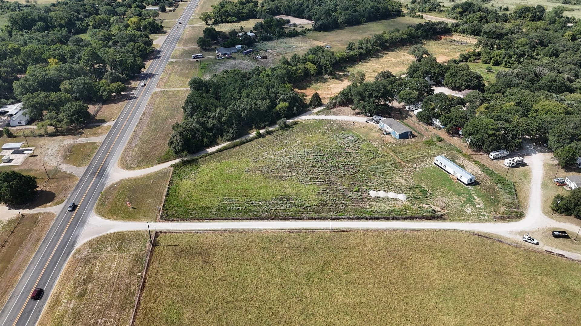 0.65 acres in Limestone County - photo 5