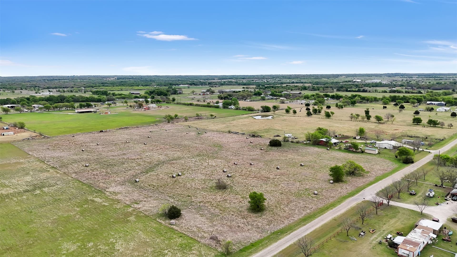10 acres in Johnson County gallery image 3