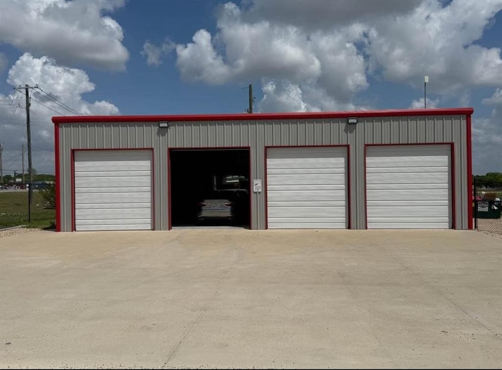 19.1 acres in Tarrant County gallery image 3
