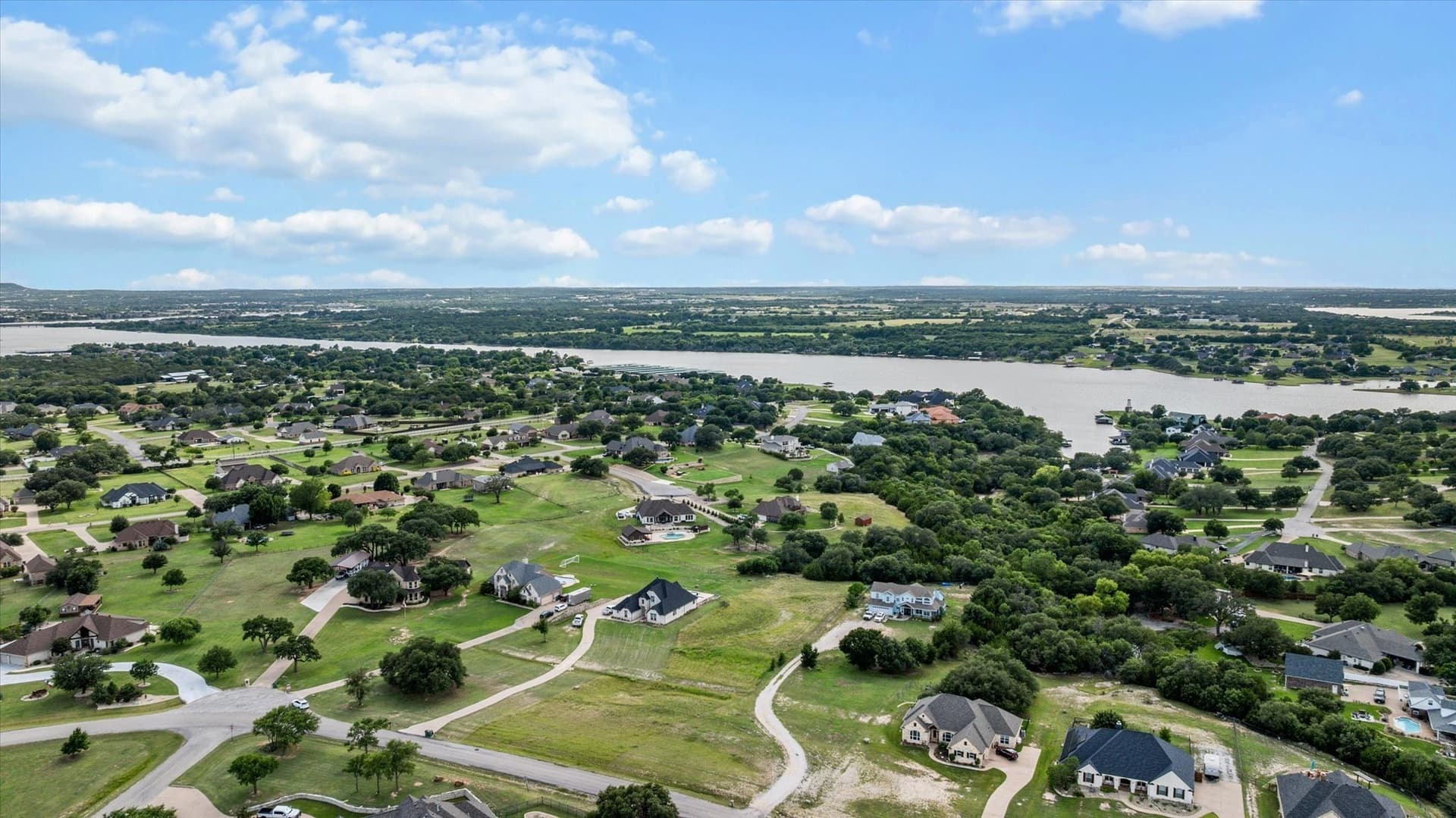 1.3 acres in Hood County gallery image 4