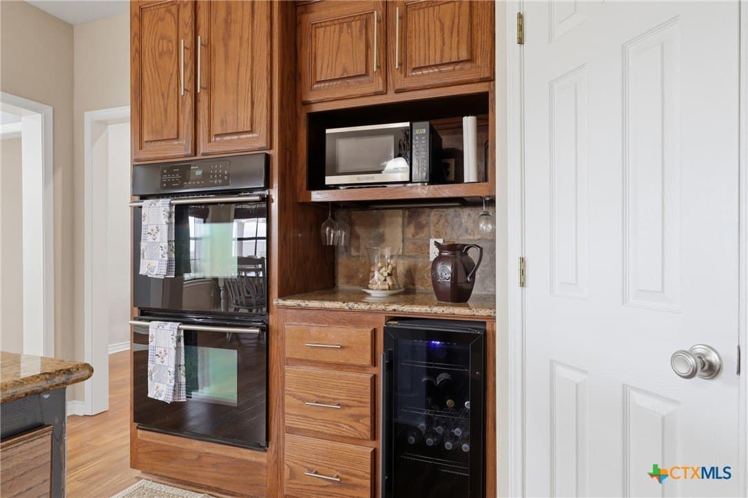 14.04 acres in Victoria County - photo 14