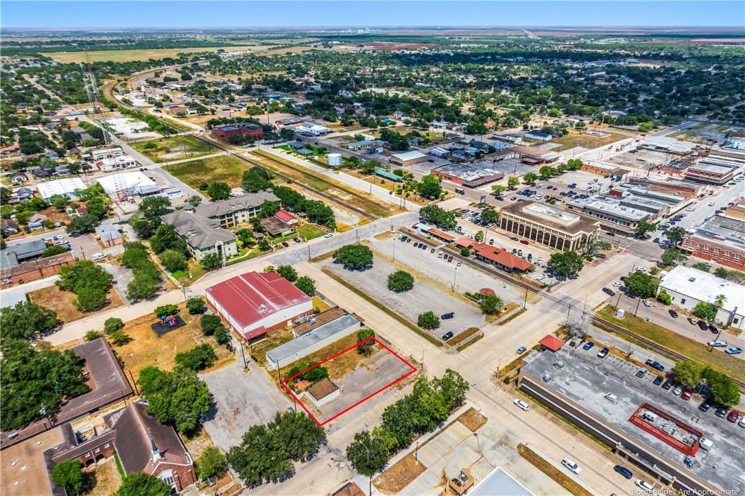 0.15 acres in Kleberg County - photo 8