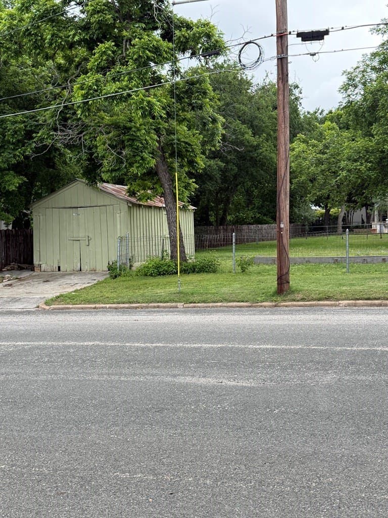 0.23 acres in Gillespie County featured view