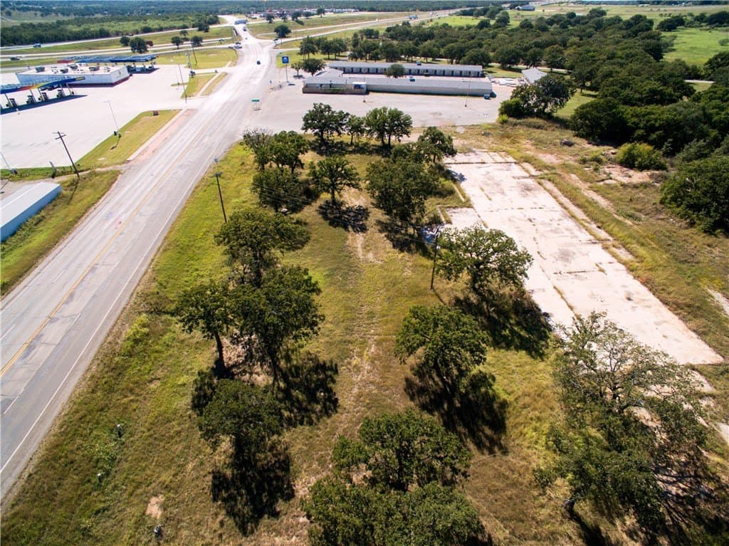 2 acres in Eastland County gallery image 4