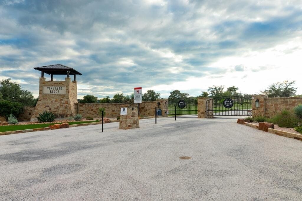 4.09 acres in Gillespie County - photo 20