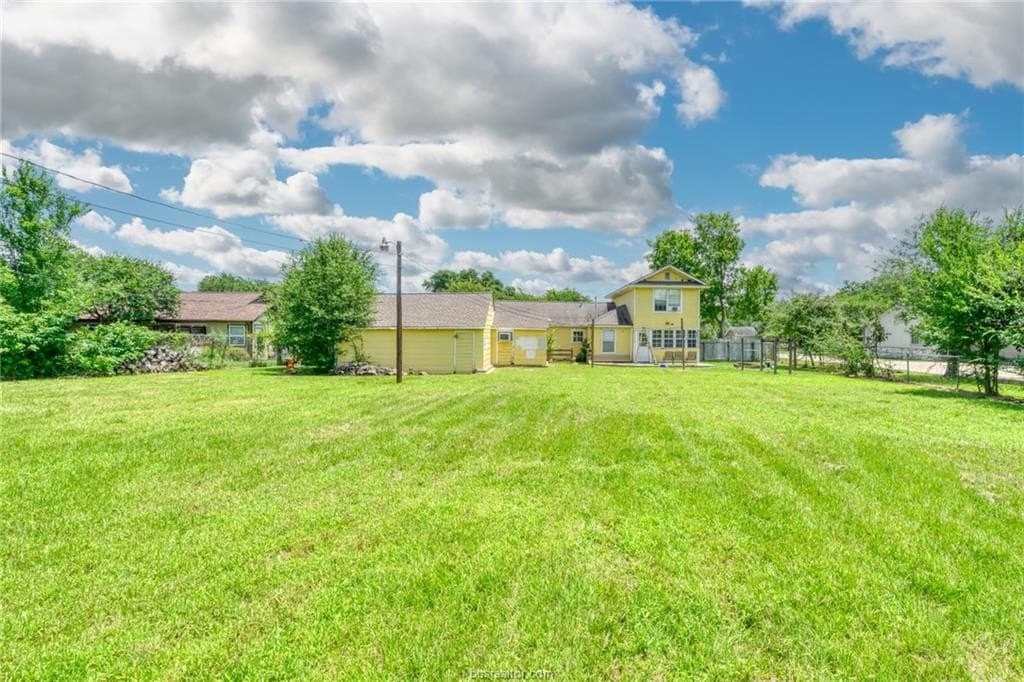 0.49 acres in Brazos County gallery image 2
