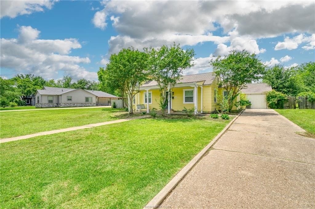 0.49 acres in Brazos County gallery image 4