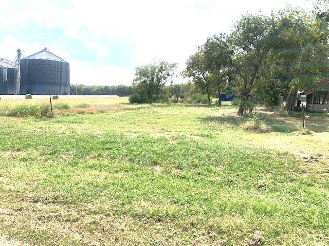 0.17 acres in Hill County
