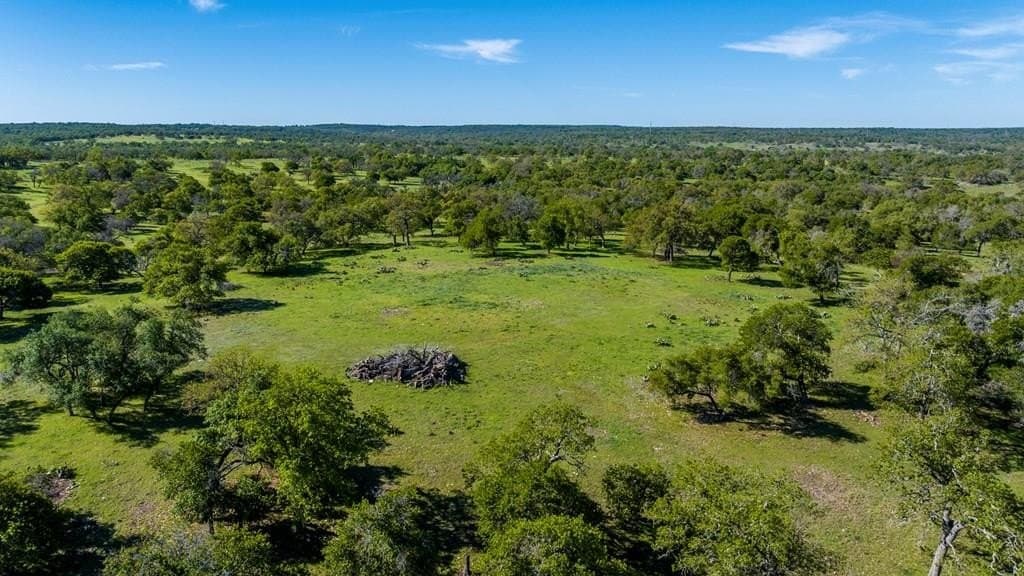 21.1 acres in Kerr County