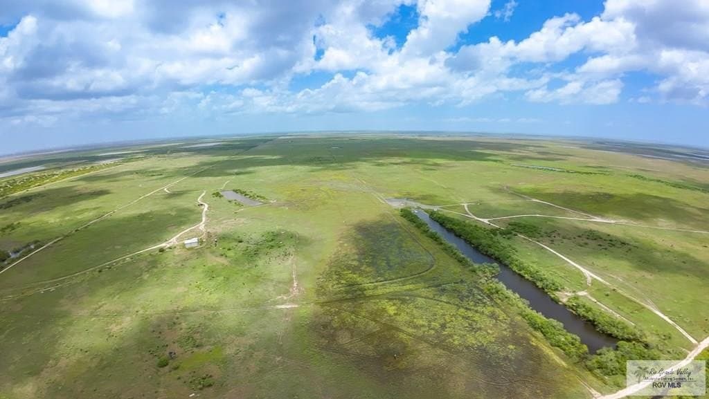 50.03 acres in CAMERON County gallery image 3