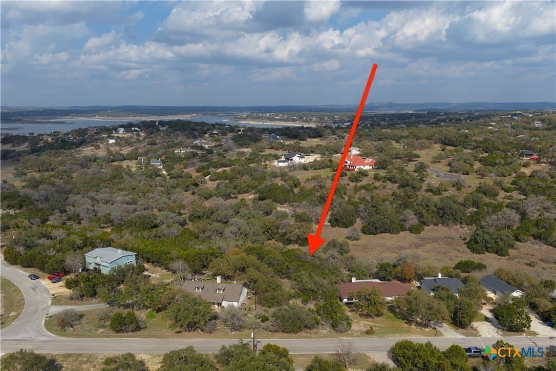 1.41 acres in Comal County - photo 10