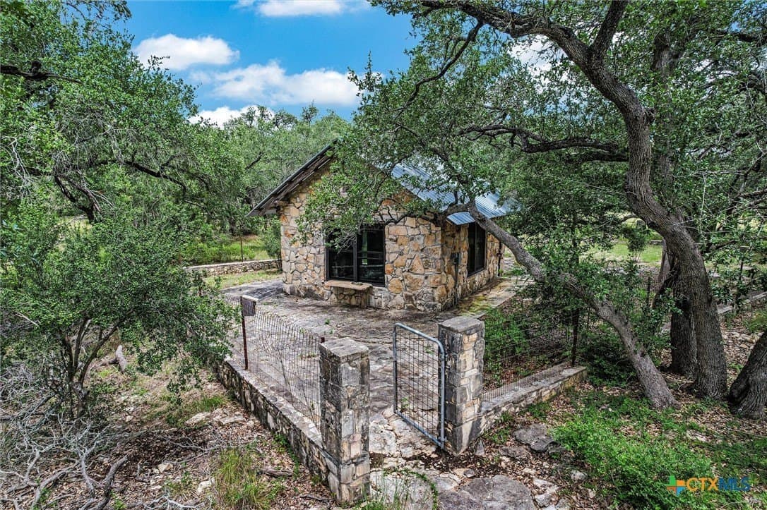 26.5 acres in Hays County - photo 11