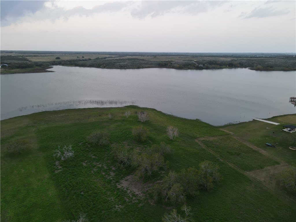 2.95 acres in Jim Wells County gallery image 4