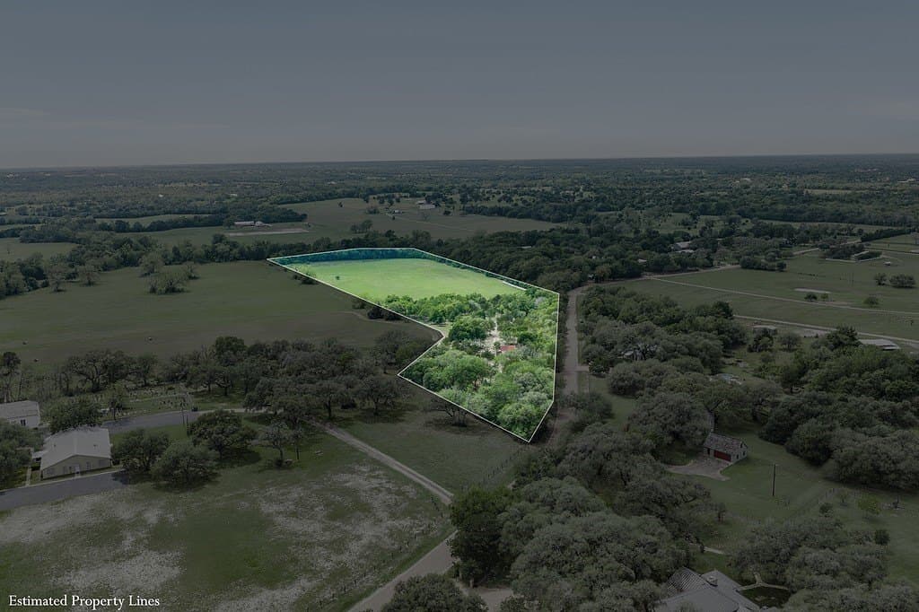 20.56 acres in Fayette County