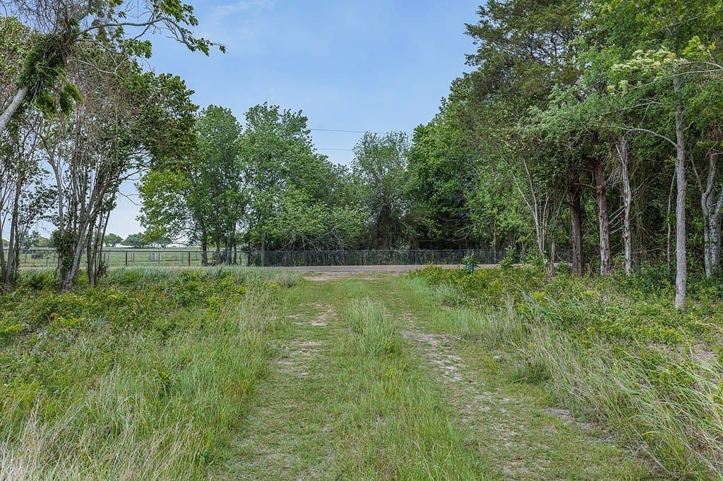 20.56 acres in Fayette County - photo 26