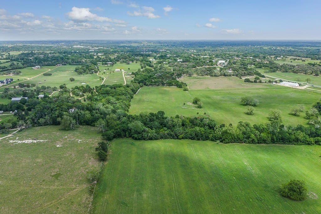 20.56 acres in Fayette County - photo 13