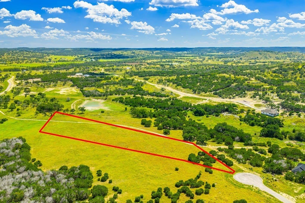 5.27 acres in Kerr County - photo 10