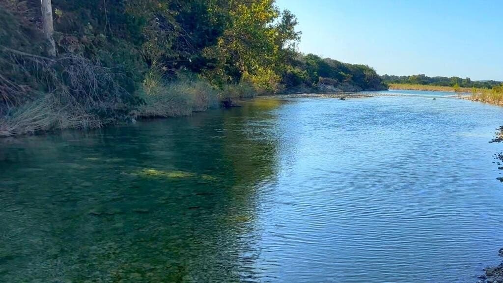 130 acres in Edwards County - photo 34