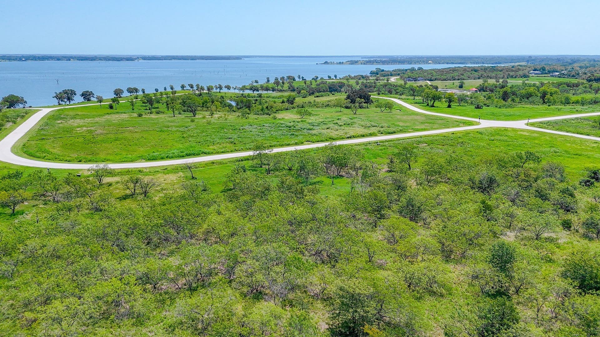 1.05 acres in Navarro County - photo 24