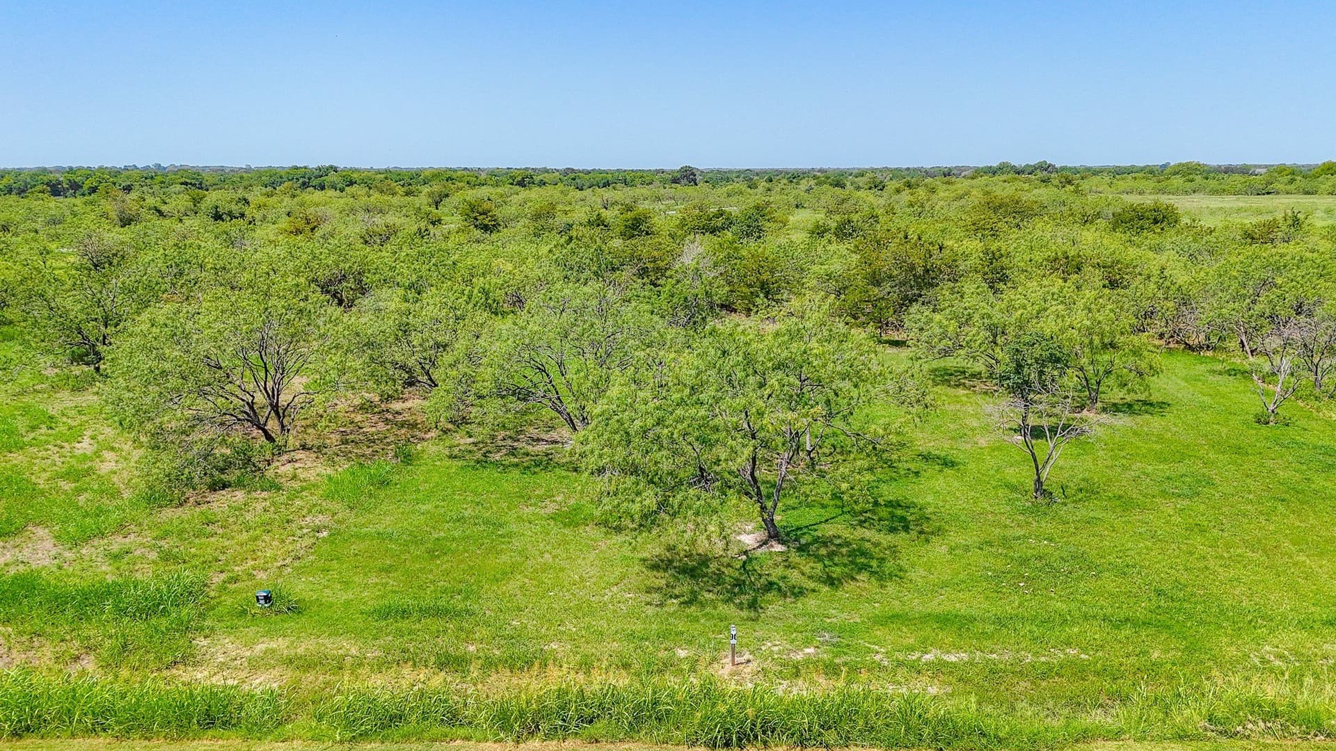1.05 acres in Navarro County - photo 38